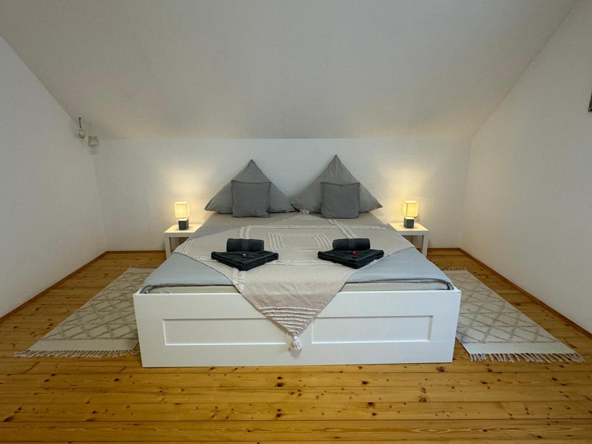 Ferienwohnung Fewo Boho 110 Qm Mit Bergblick 3 Min Bahnhof Laufen Exterior foto