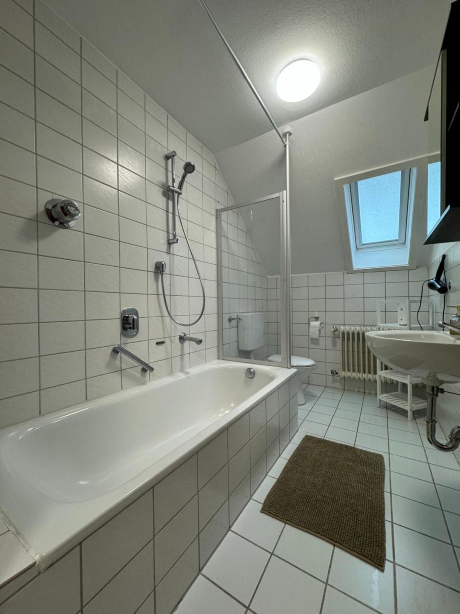 Ferienwohnung Fewo Boho 110 Qm Mit Bergblick 3 Min Bahnhof Laufen Exterior foto