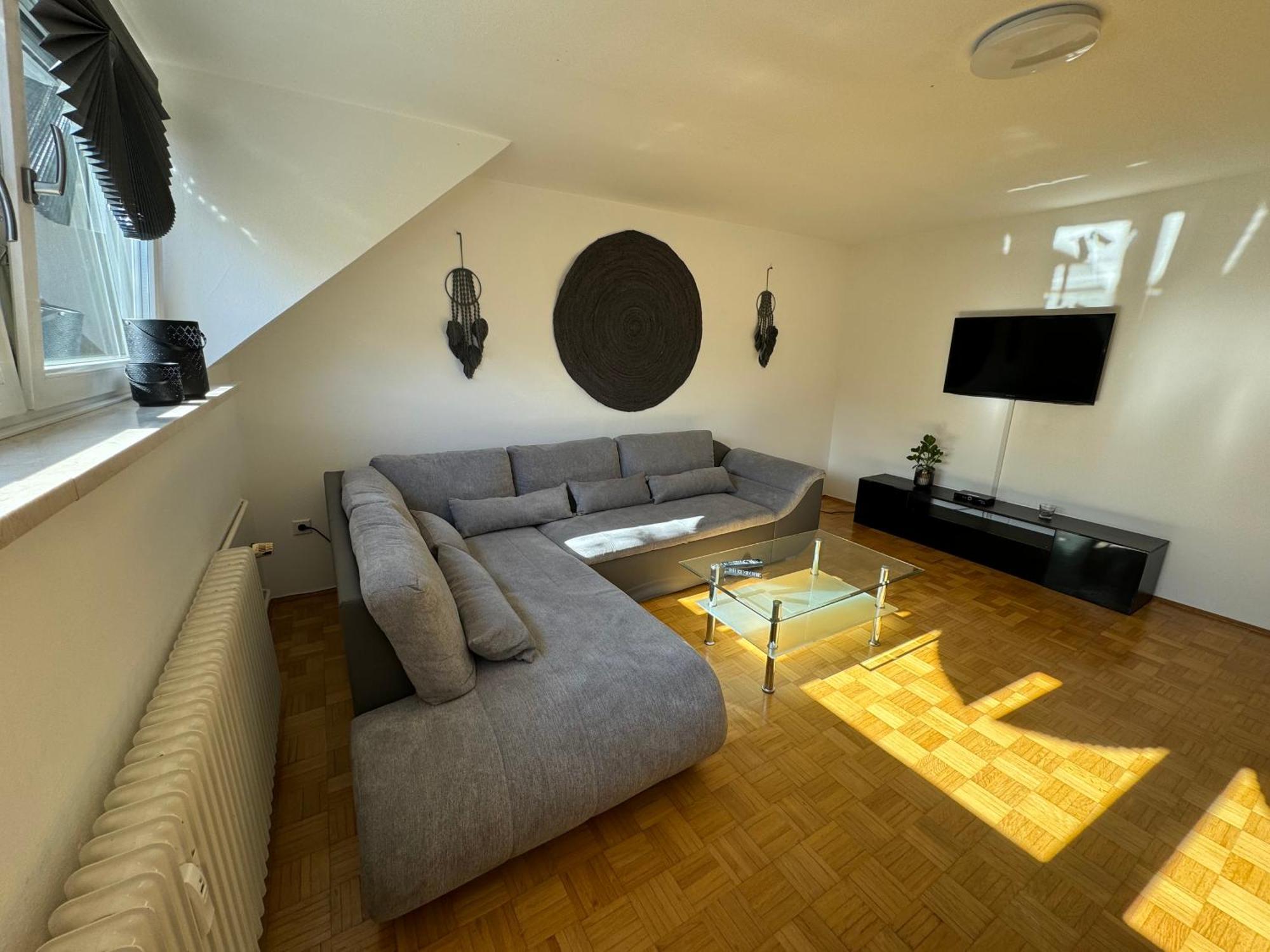 Ferienwohnung Fewo Boho 110 Qm Mit Bergblick 3 Min Bahnhof Laufen Exterior foto